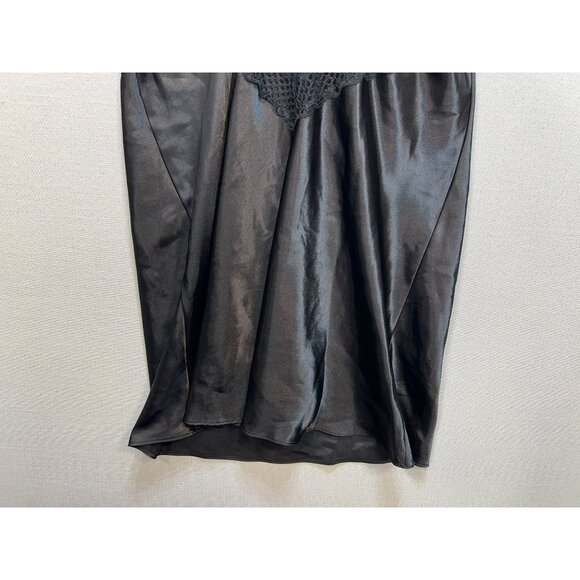 Ambrielle Women's Lace V Neck Sleepwear Mini Dress Lightweight Size M Black - Picture 9 of 11